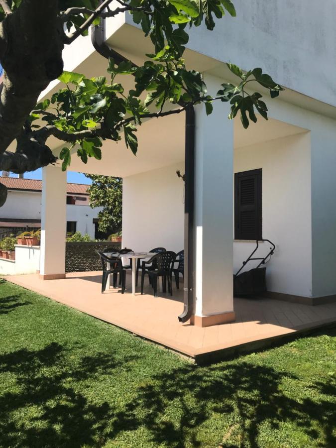 Vila Alloggio Turistico Al Mare Sperlonga E Terracina Lido Di Fondi Exteriér fotografie